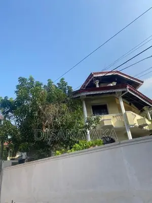 Two Storey Luxury House for Sale Ds2500
