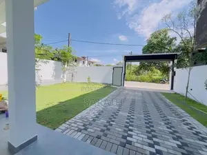Super Brand New House For Sale Athurugiriya
