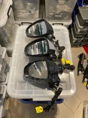 Genuine Audi A1 2017 passenger side mirrors auto folding