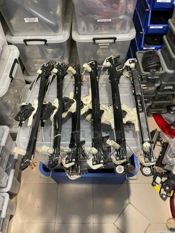 Genuine Range Rover Vogue 2019 door window regulators - All sides!!
