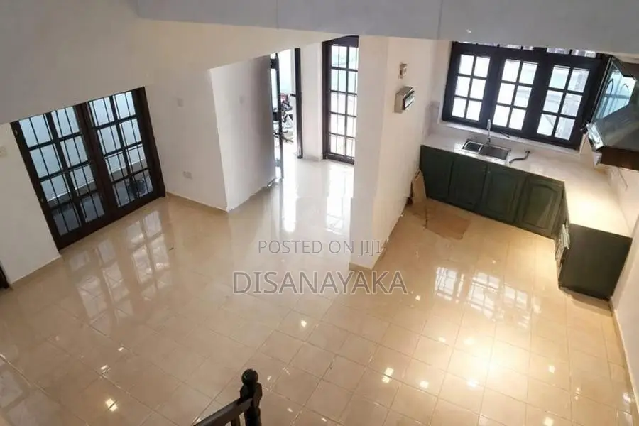 Two Storey House for Sale in Pipe Road, Koswaththa Ds2475