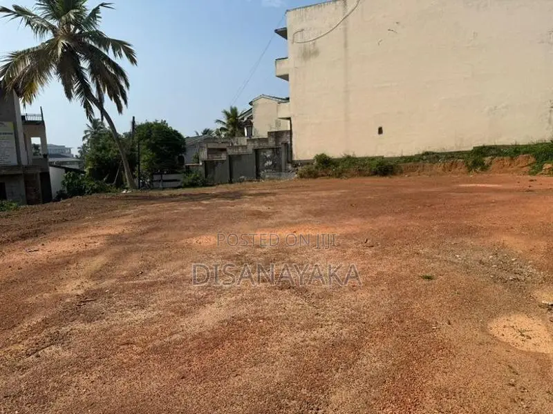super land for sale in thalahena Ds29298