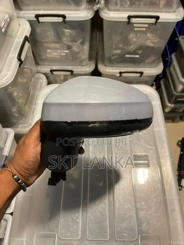 Genuine Audi A1 2017 passenger side mirrors auto folding