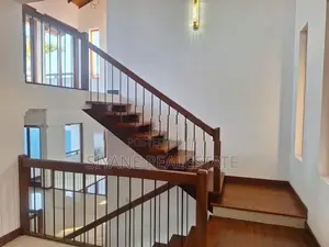 3-Storey House with Rooftop Bar for Sale – Kotte