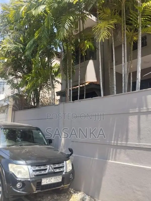 Battaramulla Prime Location Luxury House For Rent