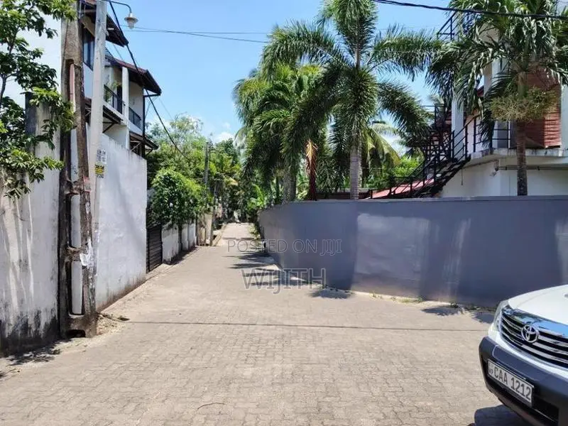 Two Storey House for Sale in Nugegoda, Papiliyana