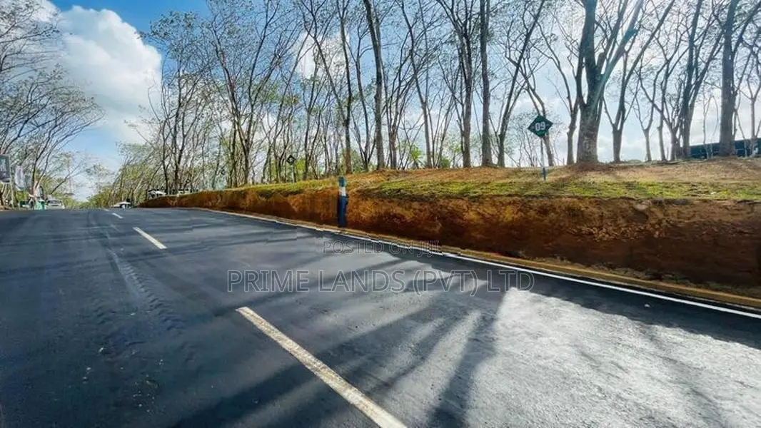 නේවාසික බ්ම් කොටස් විකිණීම හෝමාගම