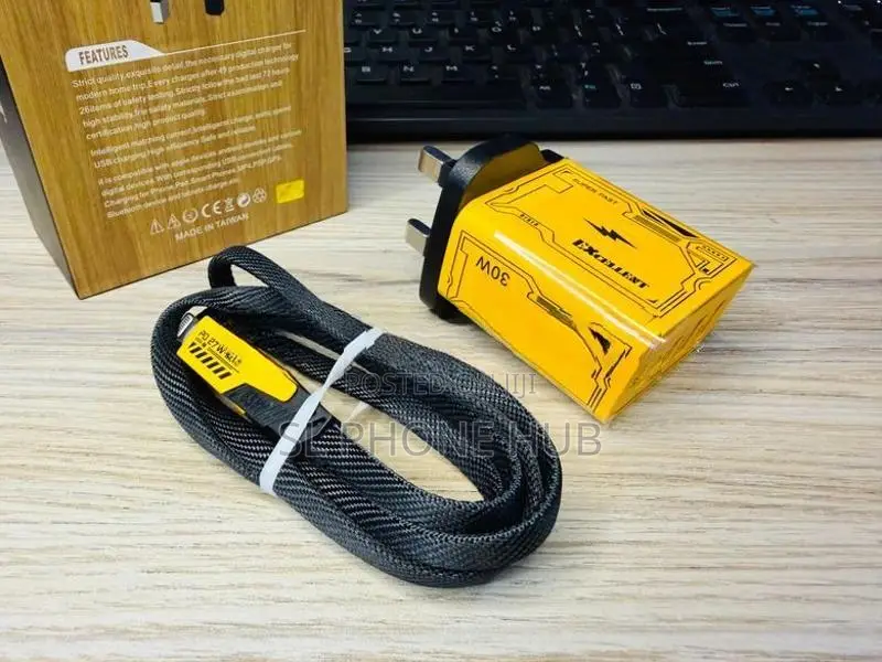 EXcellent 30W fast charger