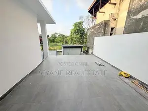 Beautiful Luxury House For Sale Athurugiriya