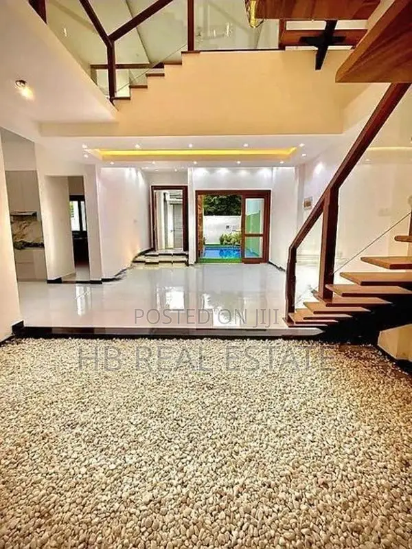 Architectured Super Luxury Three Storey House for Sale Athurugiriya
