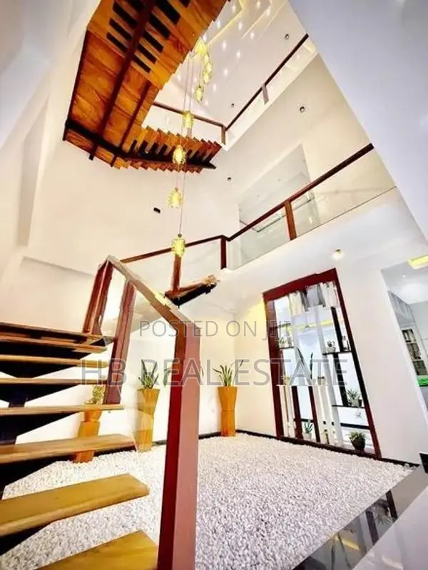 Architectured Super Luxury Three Storey House for Sale Athurugiriya