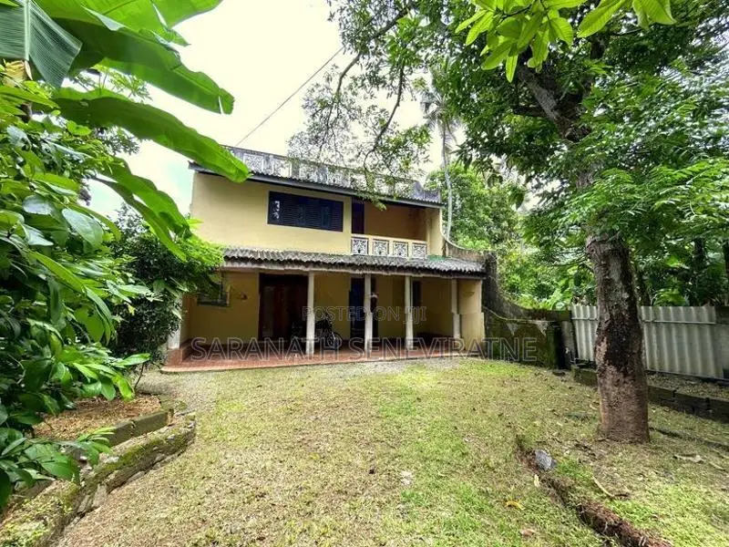 2 Storied House For Land Value - Boralesgamuwa Werahara Gangarama Rd
