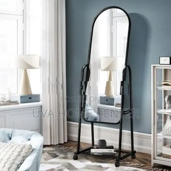 Standing Wheel Mirror