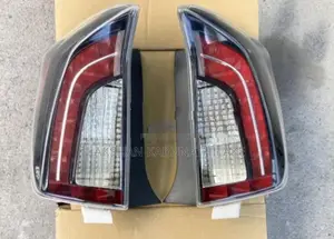 Toyota Prius ZVW30 GS Tail Light