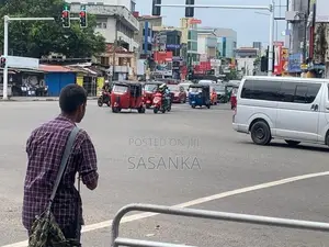 Nugegoda High Level Road Junction Building For Sale