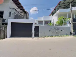 Ultra Modern Brand New House Sale Athurugiriya