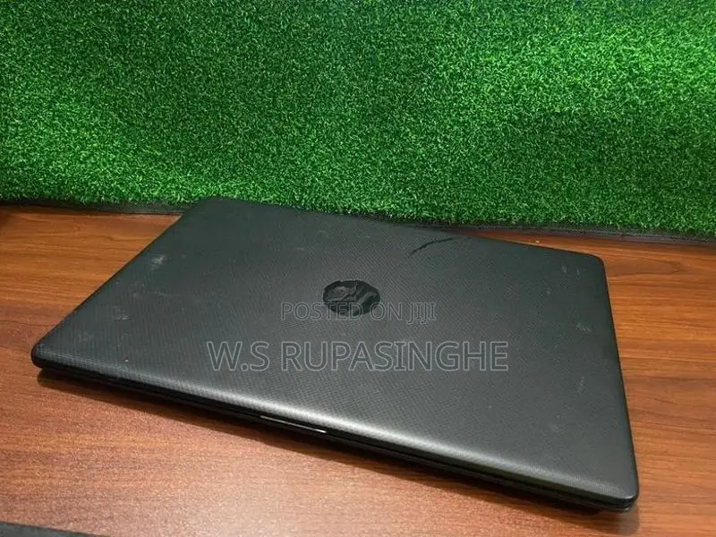 HP Amd Radeon Laptop