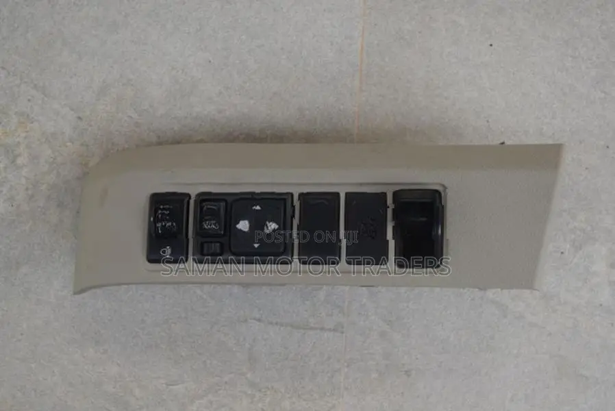 Nissan march Ak12 swicth