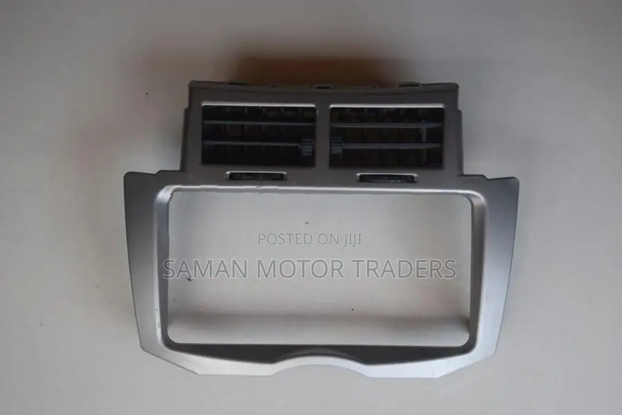 Toyota Vitz KSP90 Ac vent