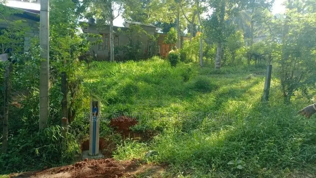 Matale : 10.05 perches Land for Sale at Palapathwela
