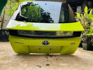 Prius W50 Dicky Door