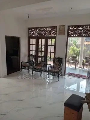 2 Story House for Sale Madivela
