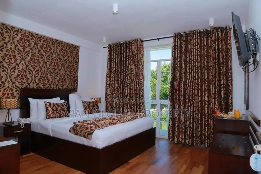 Hotel for Sale in Nuwara Eliya