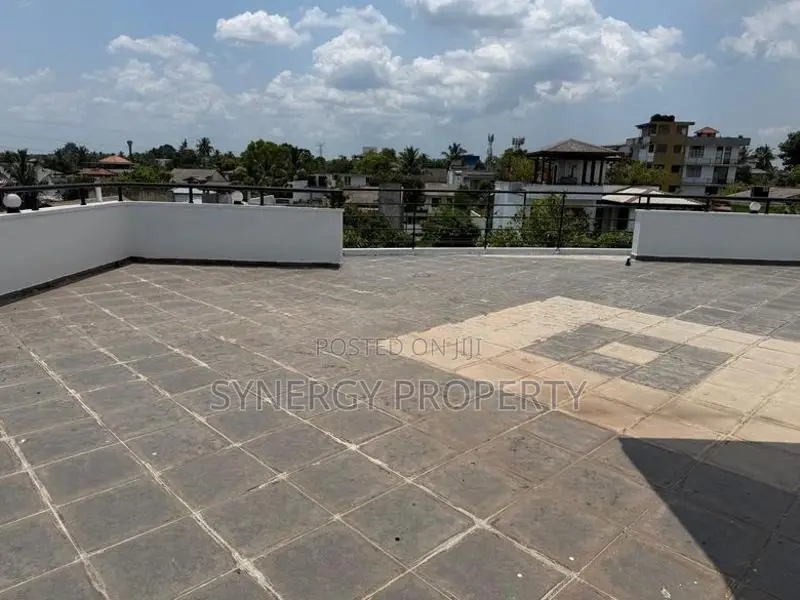 4 Nos unit Appartment complex for sale