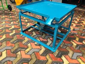 Vibrator Table