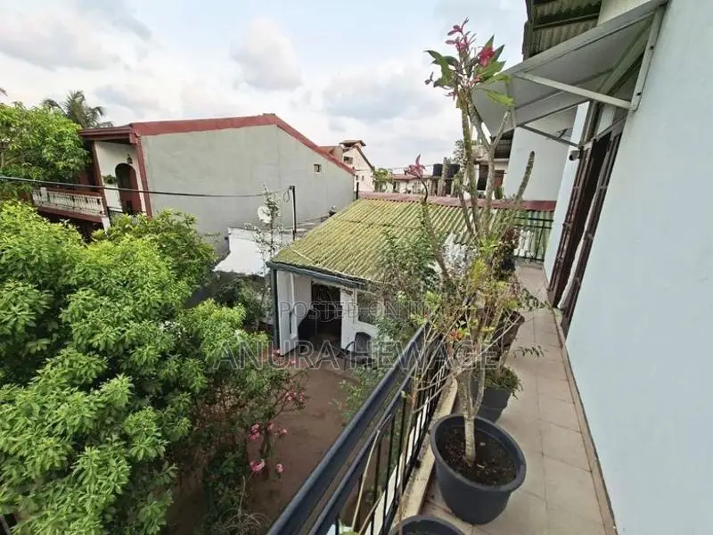 Two story House for sale Casia Avenue, Mount Lavinia (ID: MOU003)