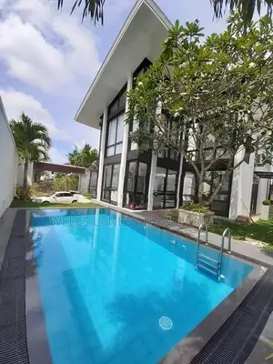 Luxury House For Sale - Battaramulla