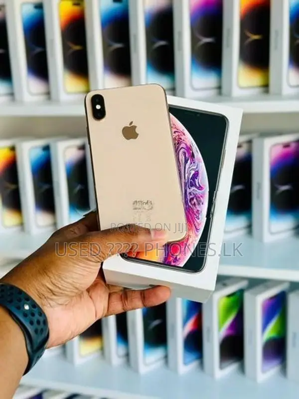 Apple iPhone XS 64GB (Used)