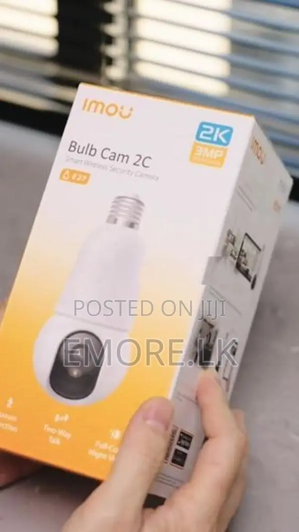 IMOU Bulb 3MP 360 Wi-Fi Pan Tilt Camera \ EM