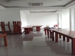 Hotel for Sale in Wadduwa
