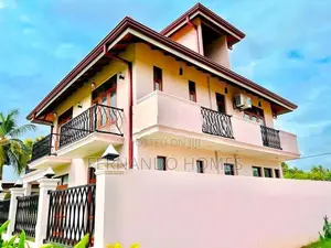 Nice Surroundings Perfect Luxury 4 Br Upstairs New House Sale In Negom