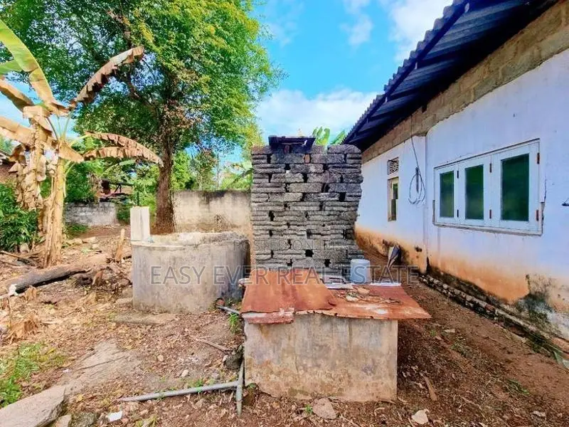 Land for Sale in Gampaha