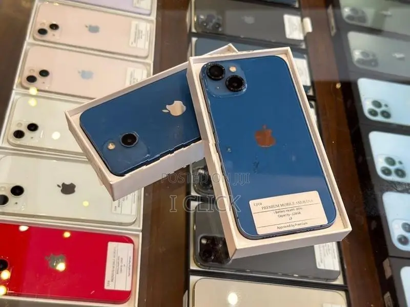 Apple iPhone 13 128GB (Used)