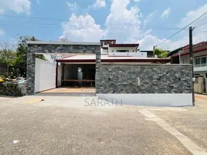 Brand New Luxury House Sale Malabe