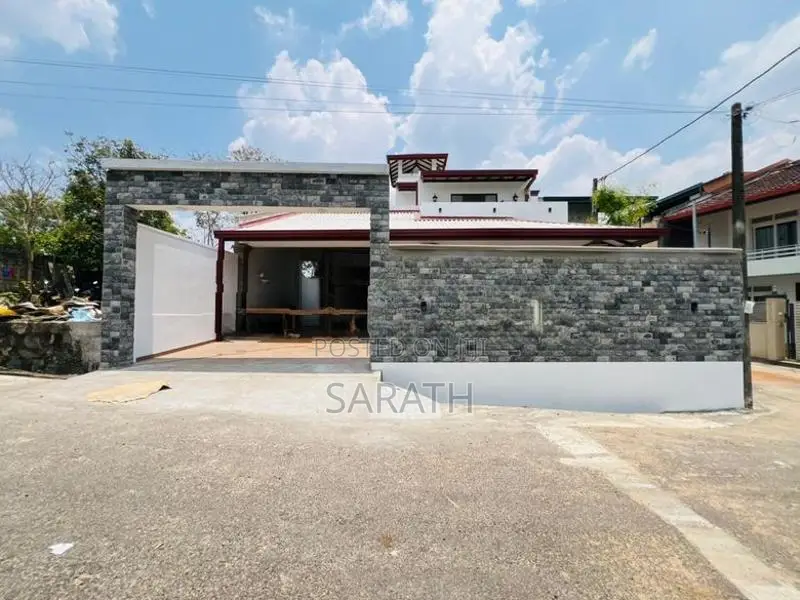 Brand New Luxury House Sale Malabe