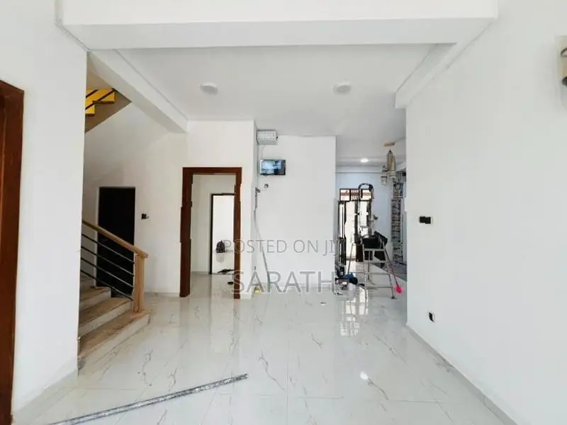 Brand New Luxury House Sale Malabe