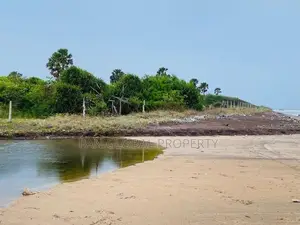 Beach Land for Sale in Trincomalee