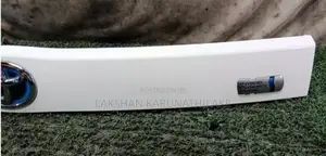 Prius ZVW30 Hatch Panel With Badge
