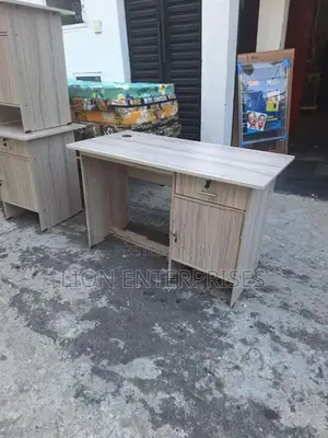 4×2 Melamine tables