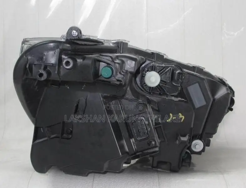 Toyota Raize Head light