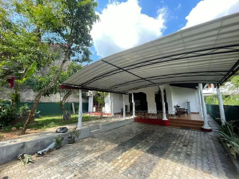 15 Perch House for Sale in Maharagama