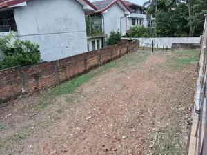 Moratuwa Off Sri Rahula Mw, Asiri Uyana, 10 P Land for Sale.