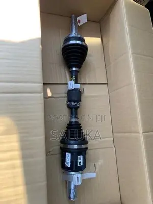 Toyota ZWR80 Voxy Noah CV Axle
