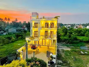 Superior Excellet Built Luxurious 3 Apartment House for Sale in Negomb