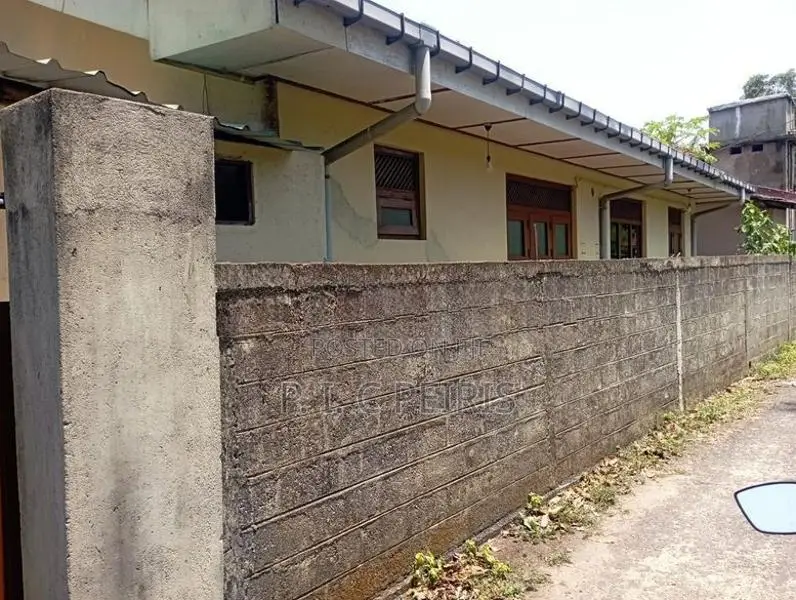 House for sale, Katunayaka, Air force Road.Katunayaka , Gampaha.