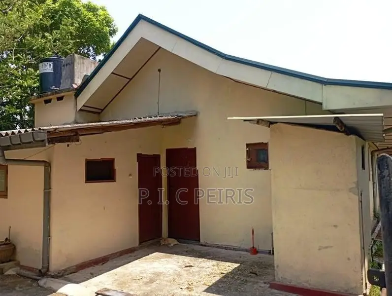 House for sale, Katunayaka, Air force Road.Katunayaka , Gampaha.